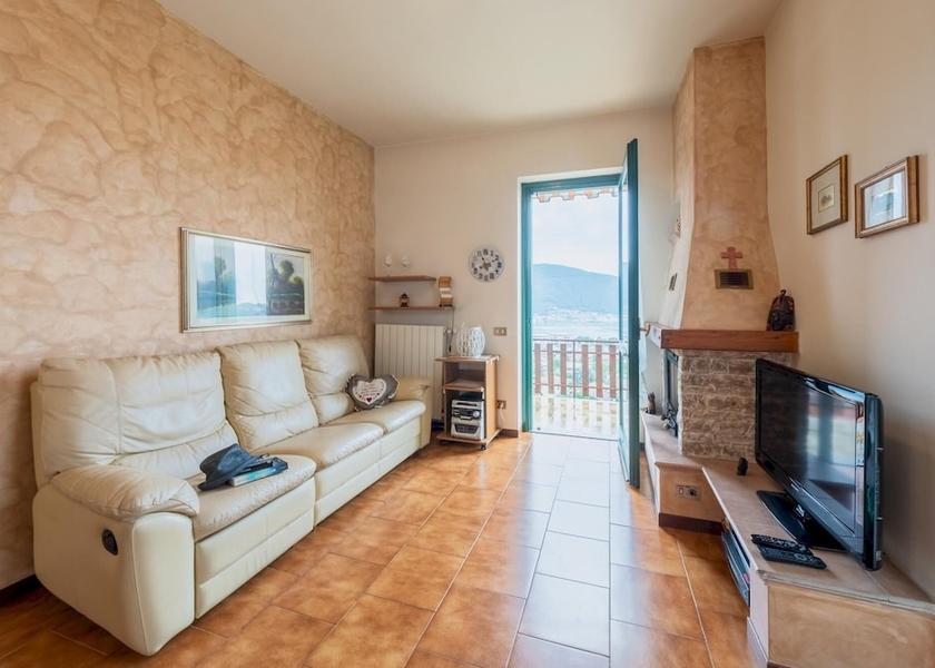 Lombardy Sarnico Room