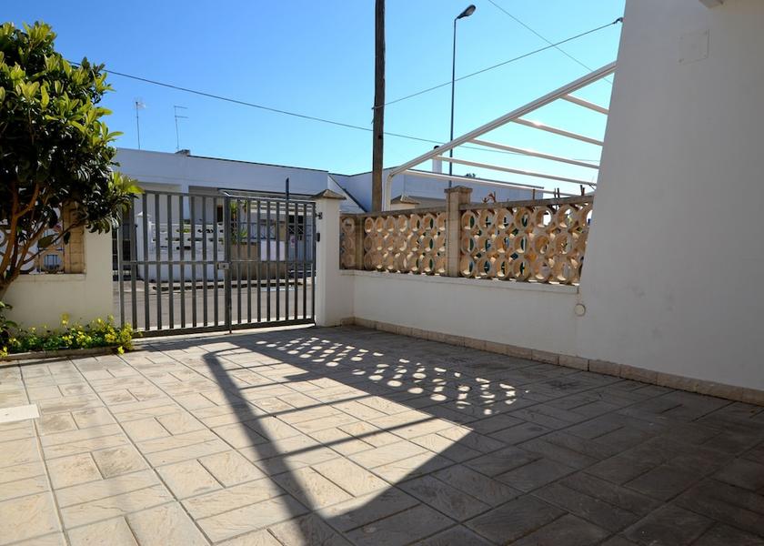 Puglia Melendugno Property Grounds