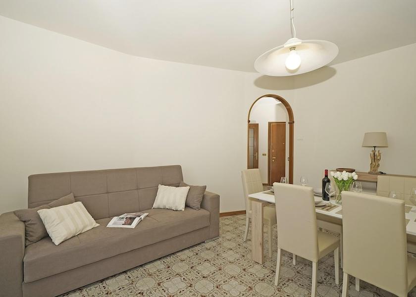 Lombardy Toscolano Maderno Room