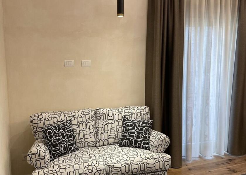 Tuscany Pitigliano Reception