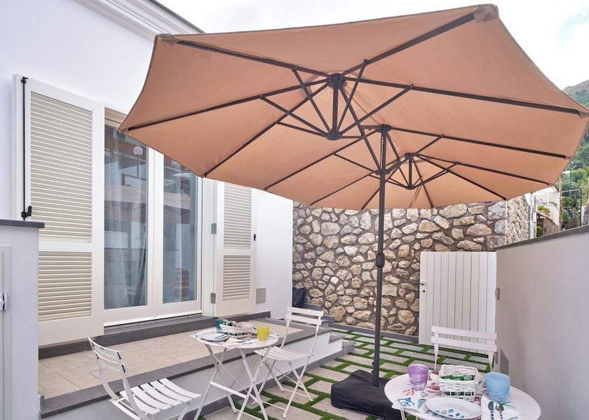 Campania Anacapri Exterior Detail