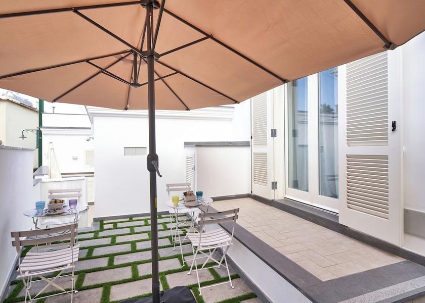 Campania Anacapri Exterior Detail