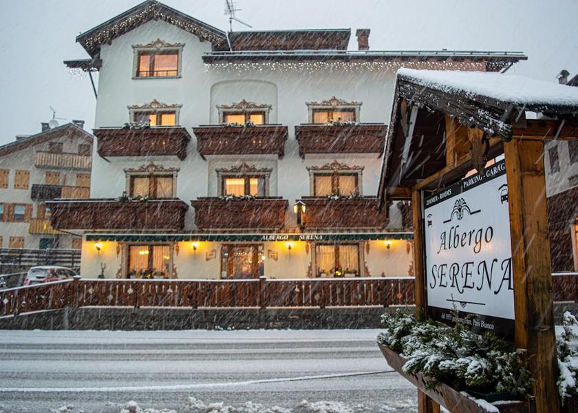 Veneto Auronzo di Cadore Exterior Detail