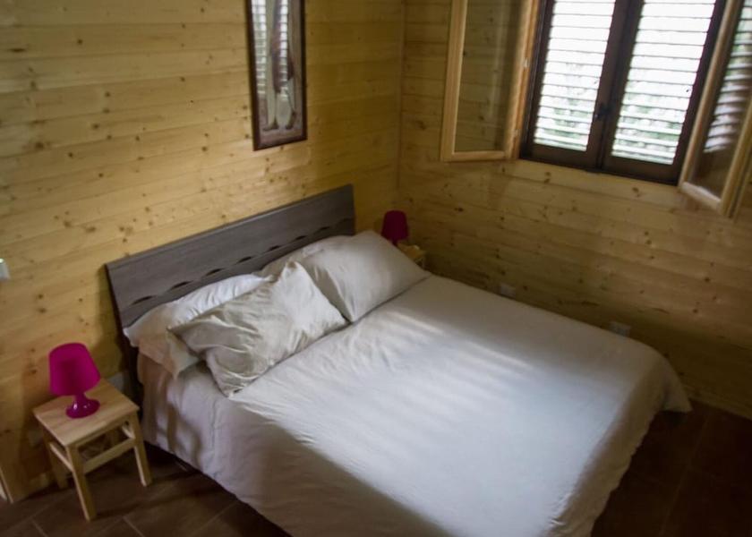 Sicily Valguarnera Caropepe Room
