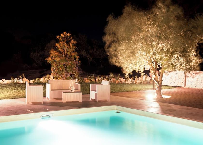 Puglia Noci Exterior Detail