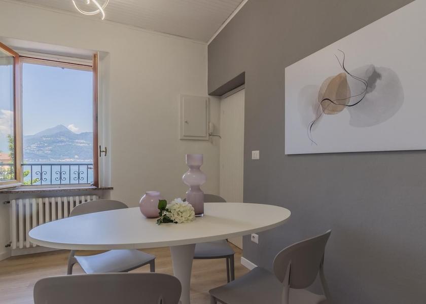 Lombardy Varenna Room