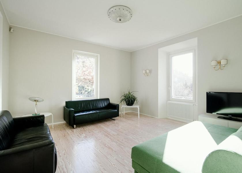 Lombardy Brunate Room