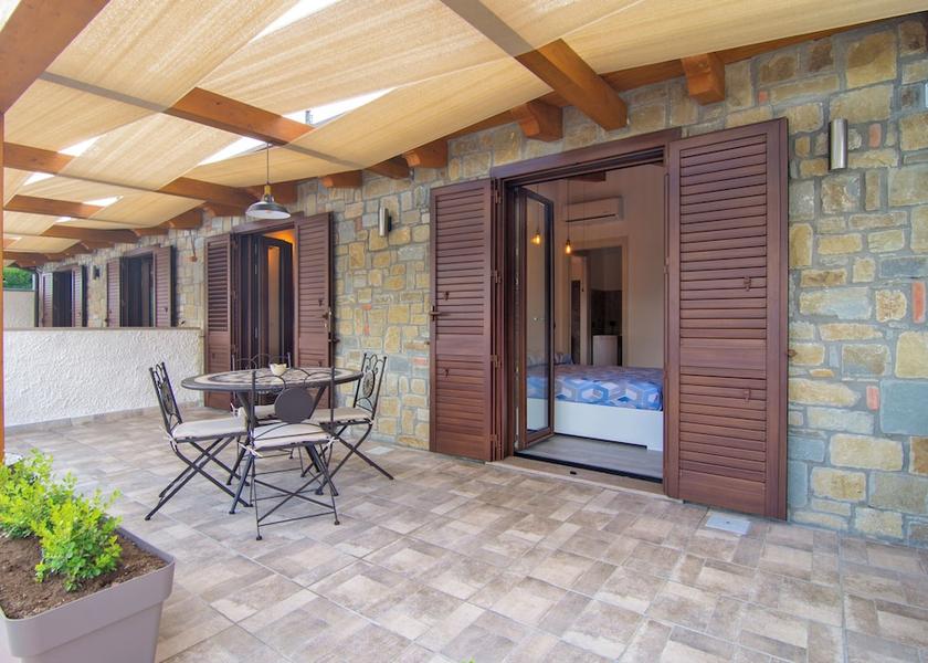 Campania Casal Velino Exterior Detail