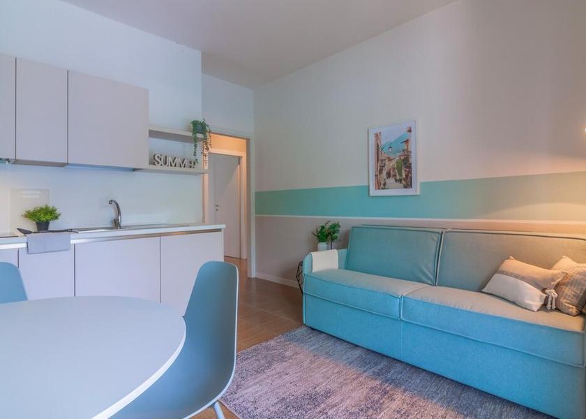 Lombardy Lezzeno Room