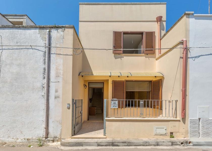 Puglia Melendugno Exterior Detail