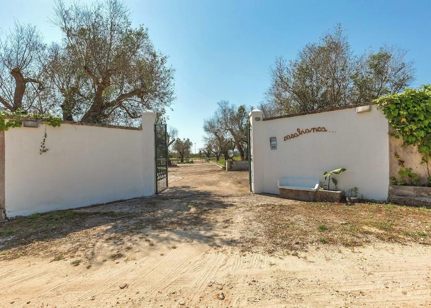 Puglia Melendugno Entrance