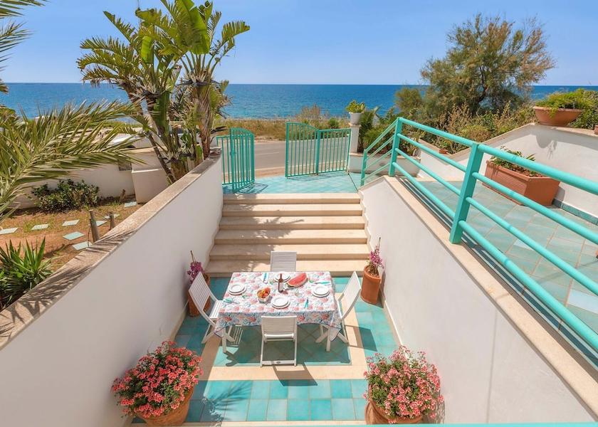 Puglia Racale Property Grounds