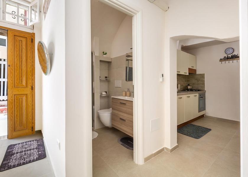 Puglia Tuglie Interior Entrance