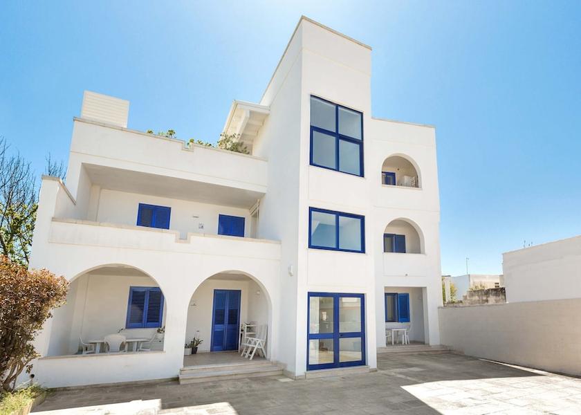 Puglia Melendugno Exterior Detail