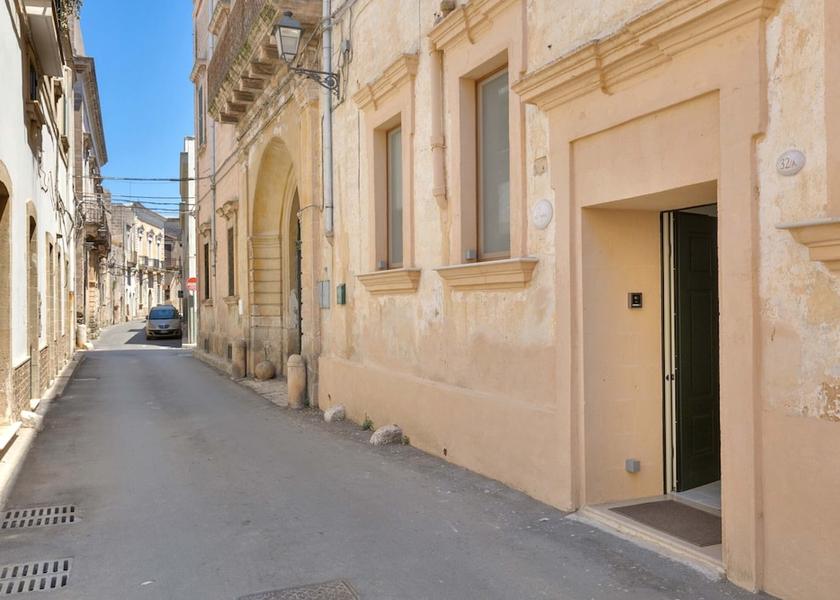 Puglia Manduria Facade