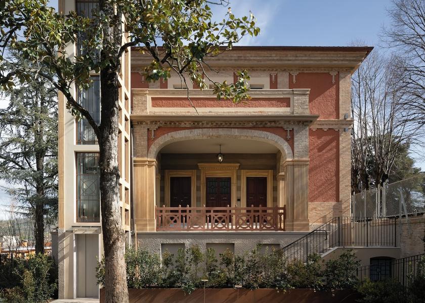 Marche Tolentino Exterior Detail