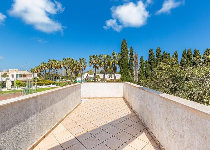 Puglia Melendugno Property Grounds