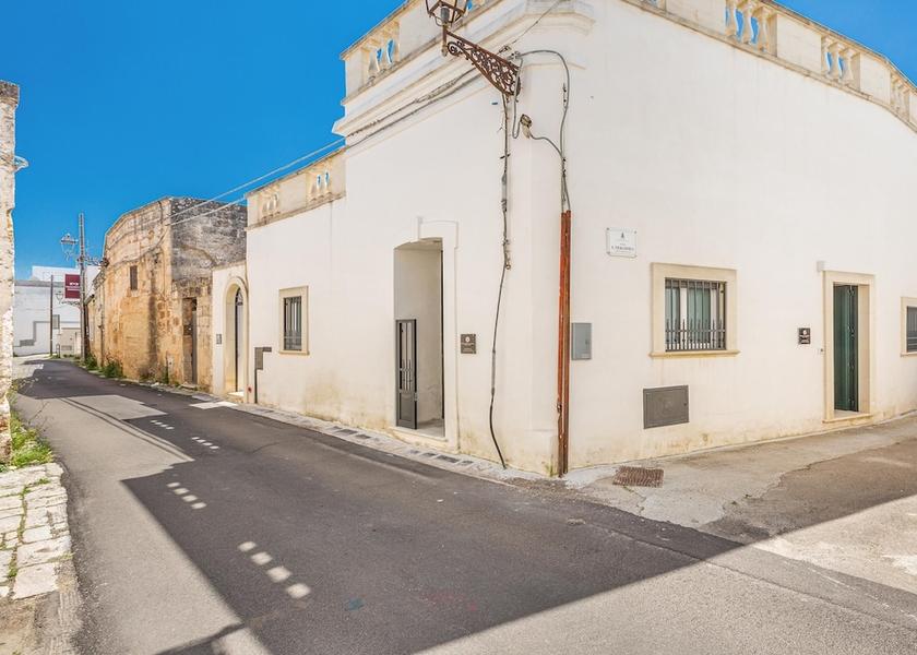 Puglia Castrignano del Capo Exterior Detail