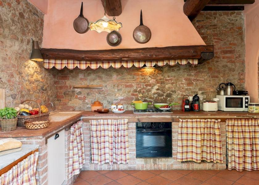 Tuscany Peccioli Room