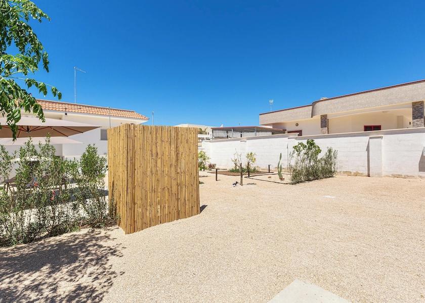 Puglia Manduria Exterior Detail