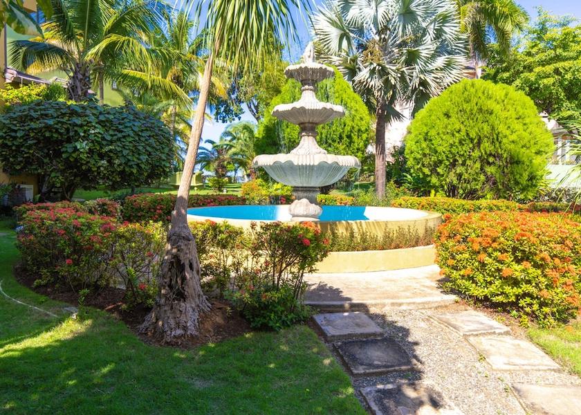Saint James Ocho Rios Garden