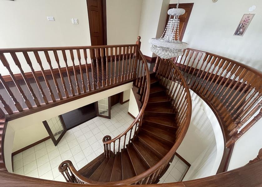 Saint James Montego Bay Interior Entrance