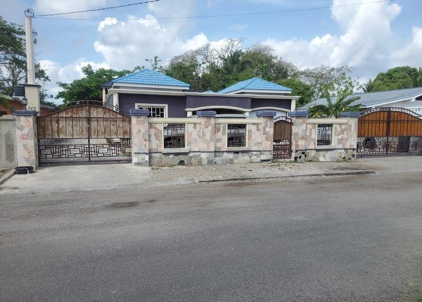 Saint Catherine Spanish Town Facade