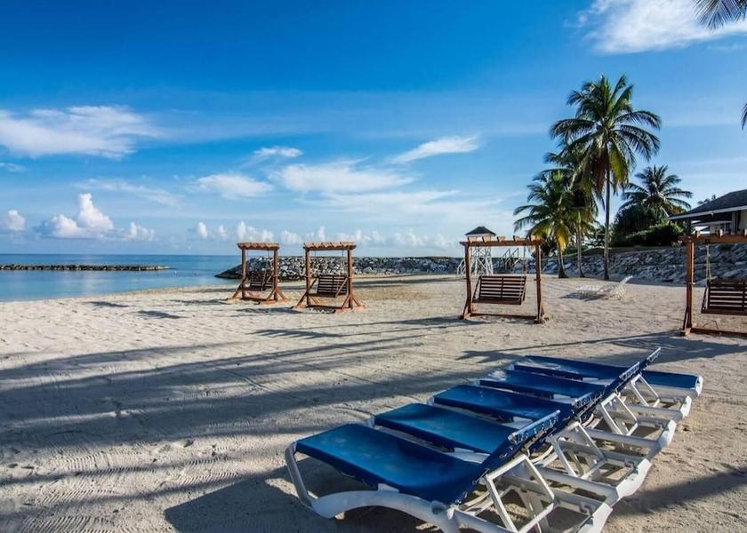 Saint James Montego Bay Beach