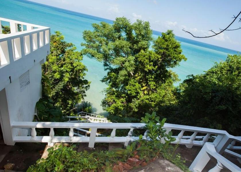 Saint Ann Ocho Rios Exterior Detail