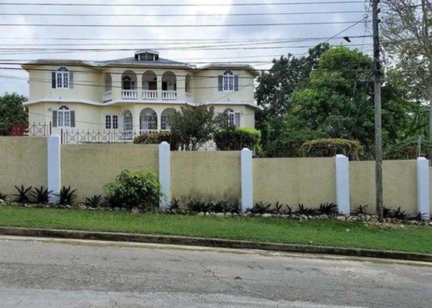 Saint James Montego Bay Facade