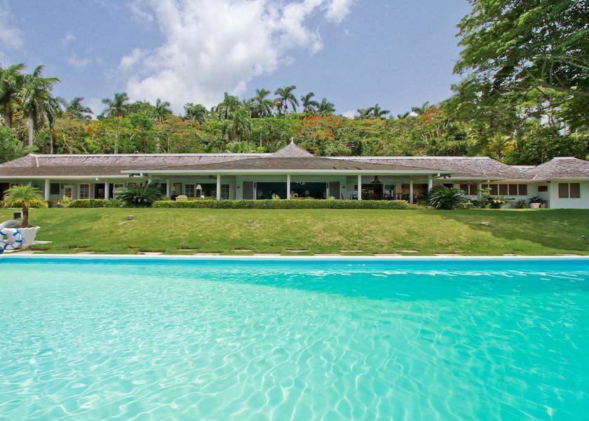 Saint James Montego Bay Facade