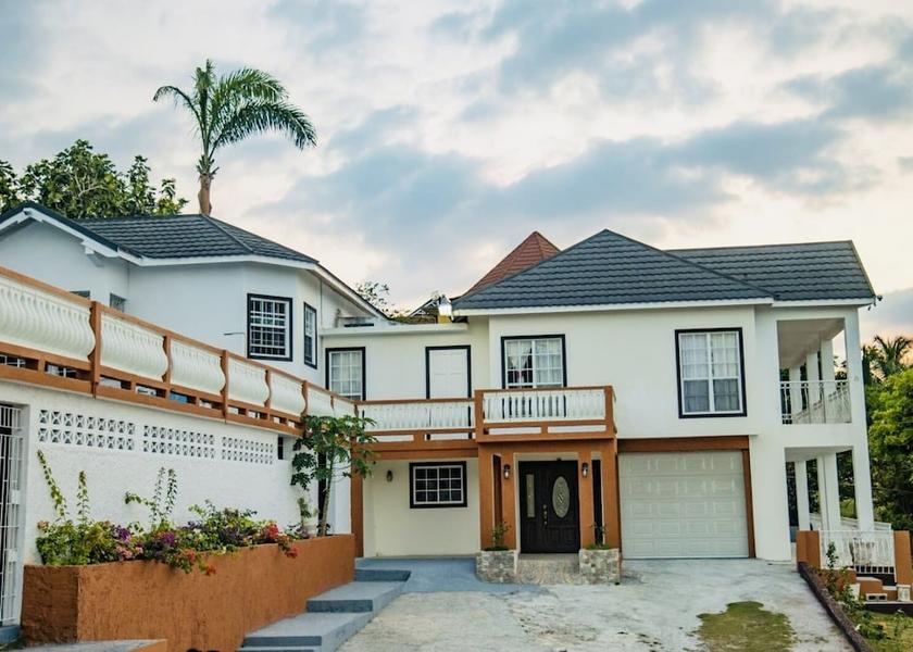 Saint James Montego Bay Facade