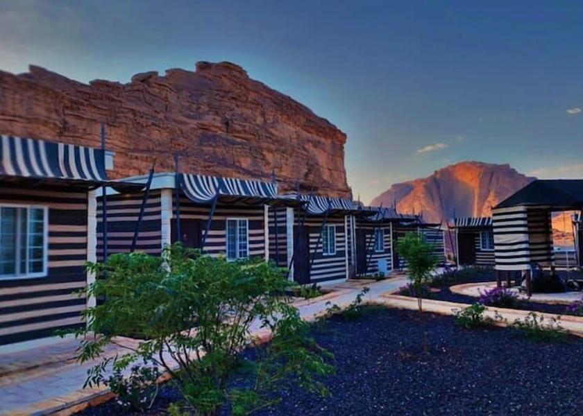 Aqaba Governorate Wadi Rum Facade