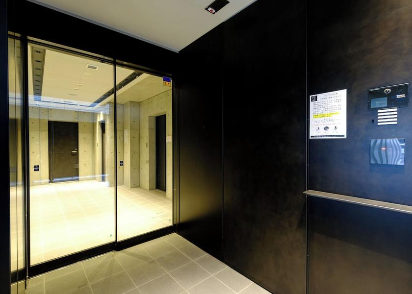 Osaka Suita Interior Entrance