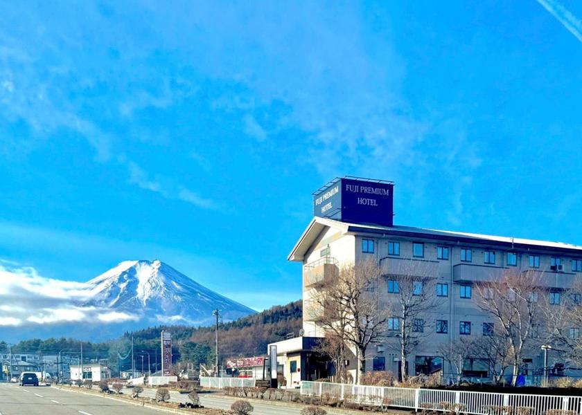 Yamanashi Fujiyoshida Exterior view