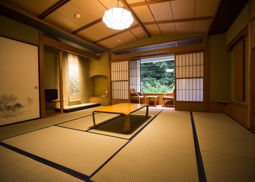 Fukushima Aizuwakamatsu Room