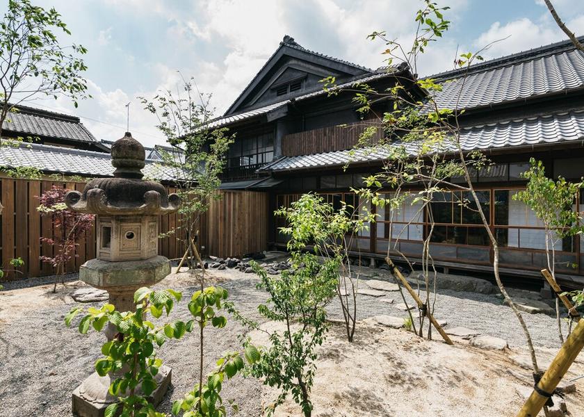 Fukuoka Ukiha Exterior Detail