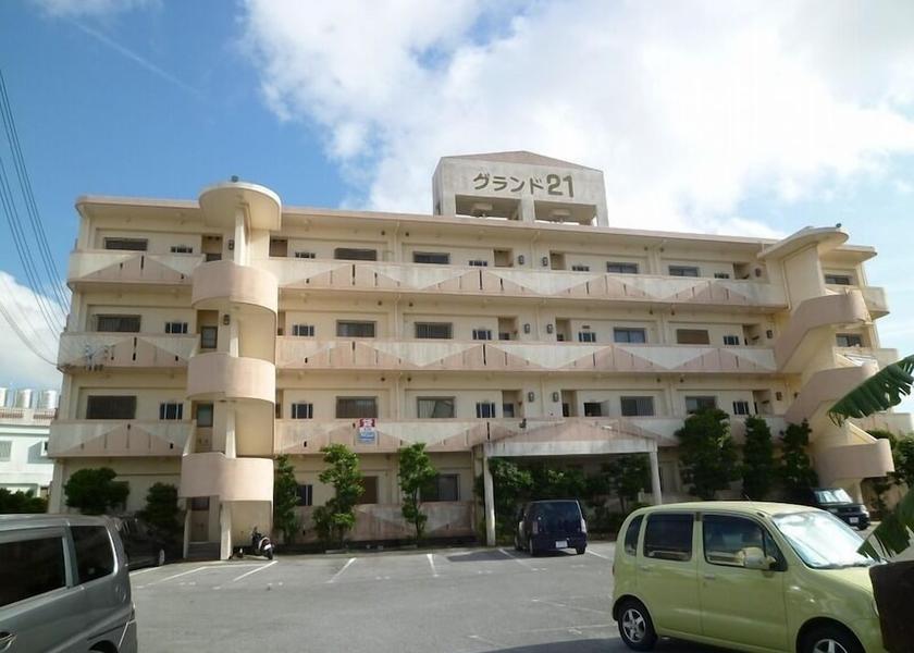 Okinawa Uruma Exterior Detail