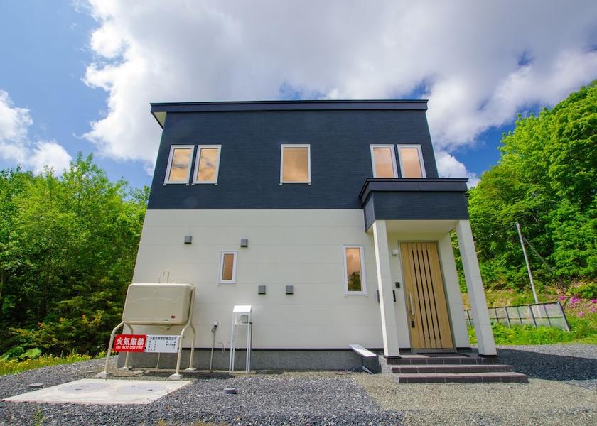 Hokkaido Kamifurano Facade