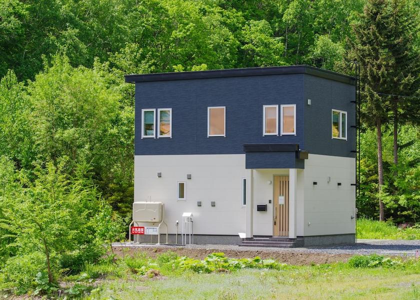 Hokkaido Kamifurano Facade