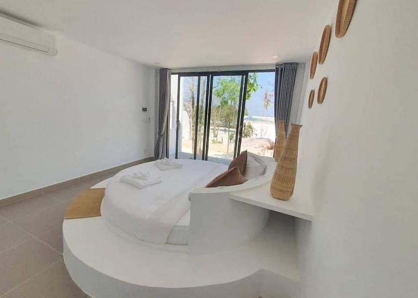 Koh Kong Koh Rong Room