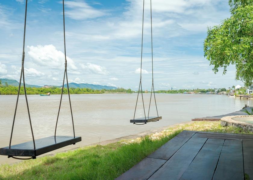 Kampot Kampot Lake