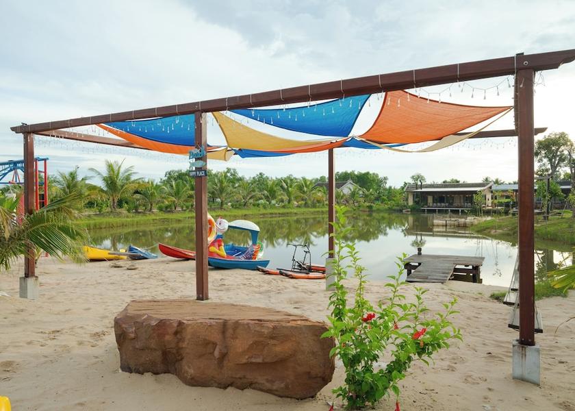 Kampot Kampot Beach
