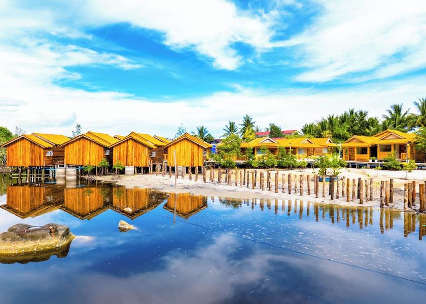 Koh Kong Koh Rong Exterior Detail