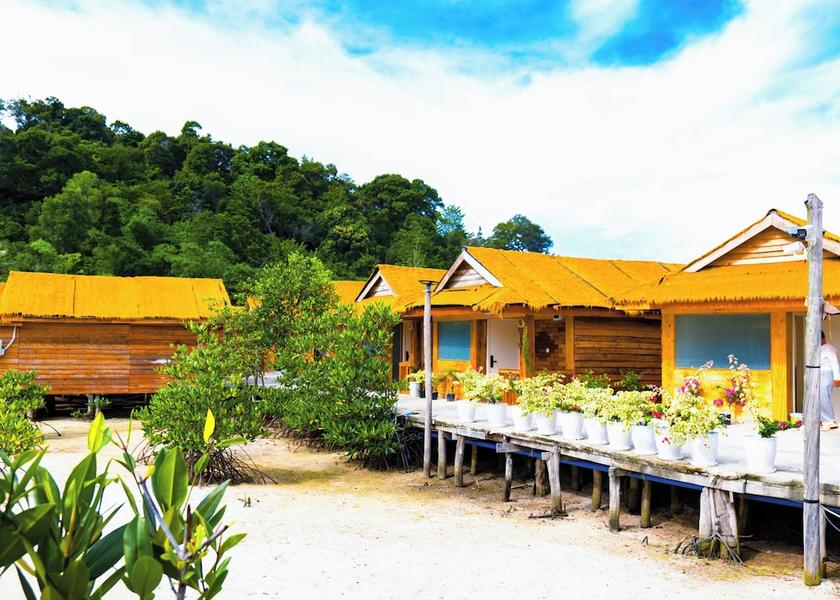 Koh Kong Koh Rong Facade