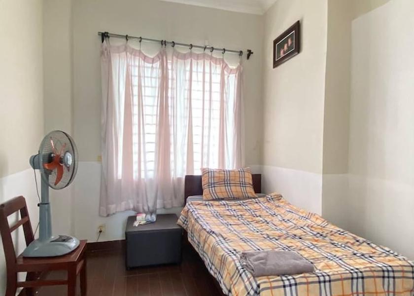 Kandal Phnom Penh Room