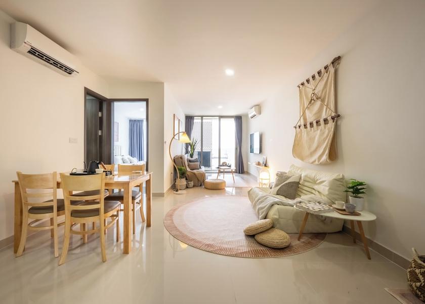 Kandal Phnom Penh Room