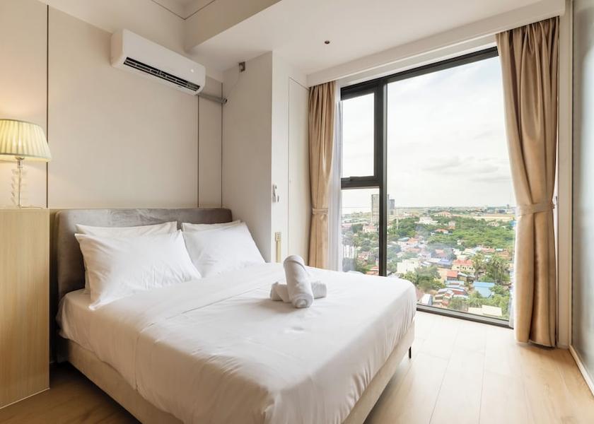 Kandal Phnom Penh Room