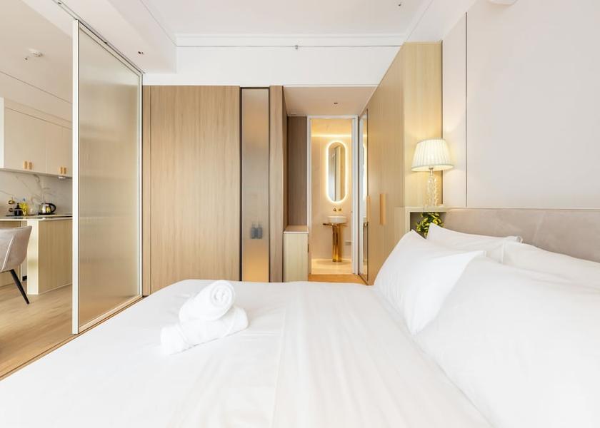 Kandal Phnom Penh Room