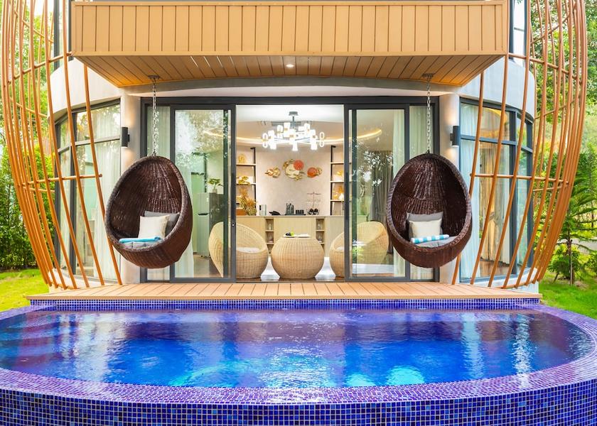 Koh Kong Koh Rong Exterior Detail